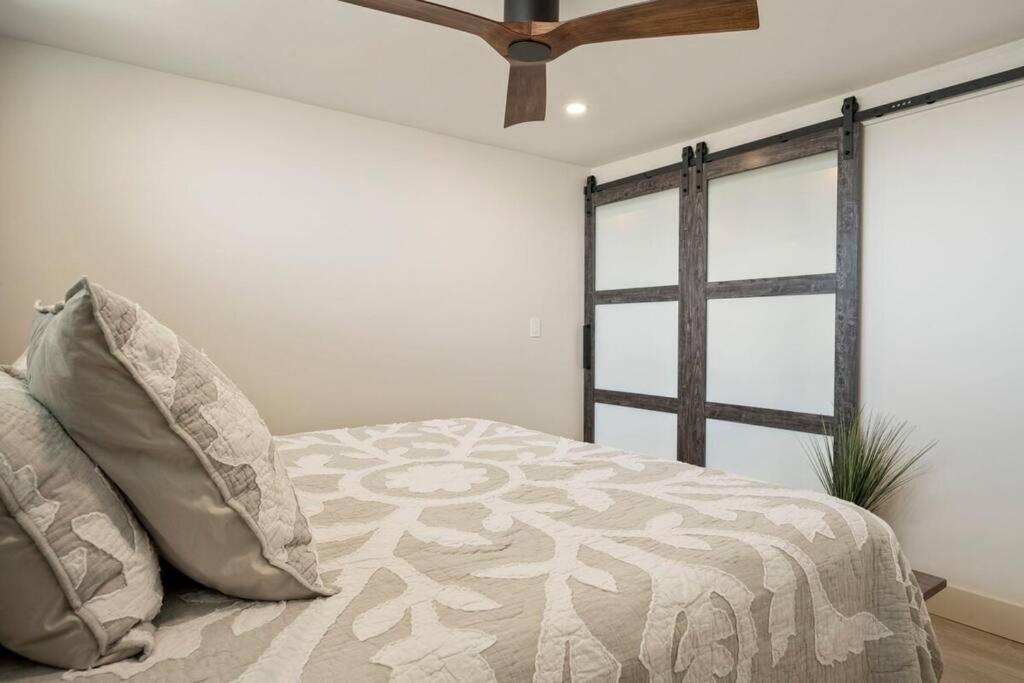 Hale Ono Loa 403- Top Floor, Ocean View, & Complete Modern Remodel Lejlighed Kahana Eksteriør billede
